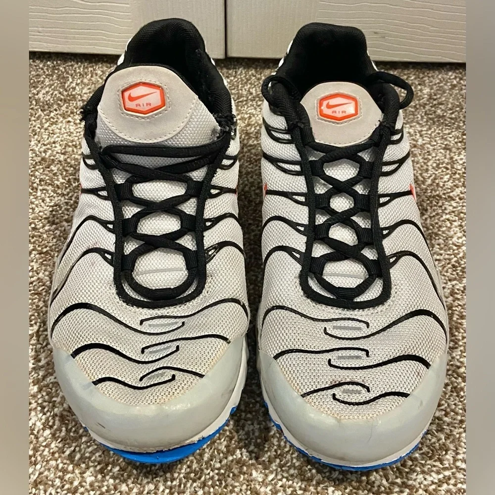 Nike Air Max Plus Remaster Size 6Y Youth Kids White Black Light Photo Blue Shoes